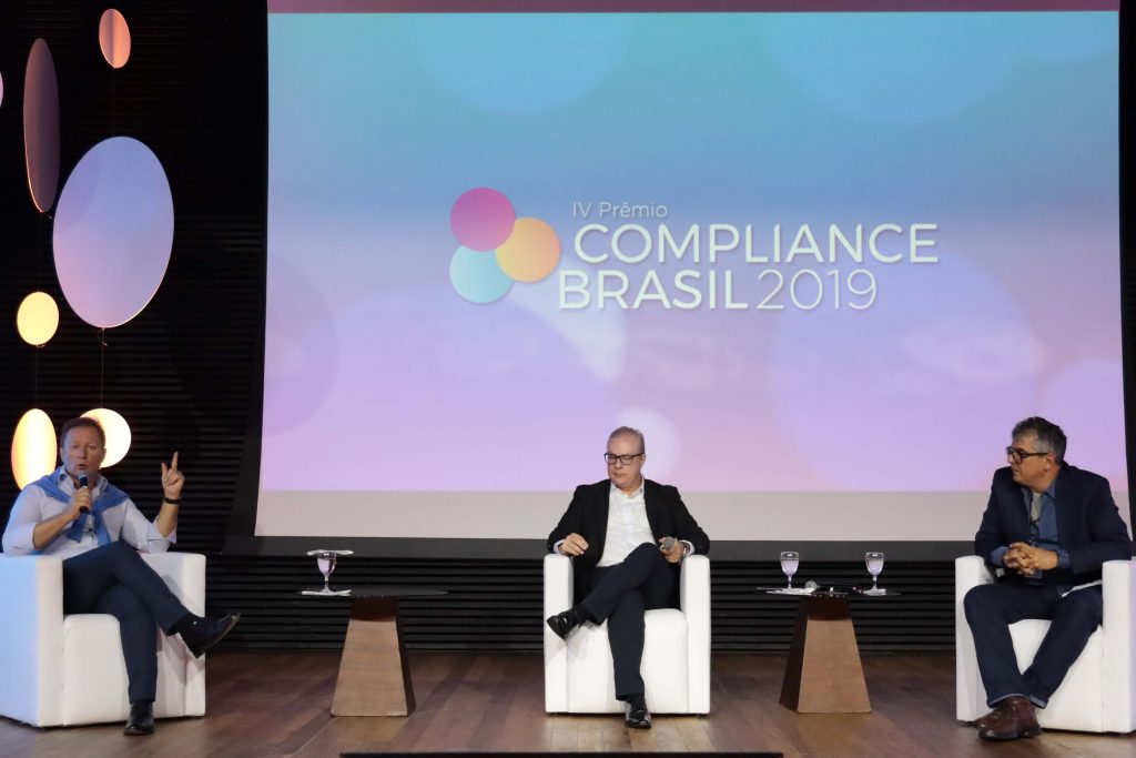 O que é o Prêmio Compliance Brasil? E, como seus vencedores podem servir de exemplo?